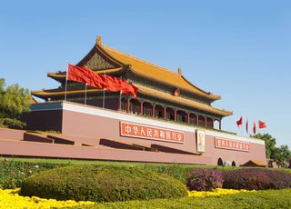 天安门匾额上为何有“天安之门”（一）