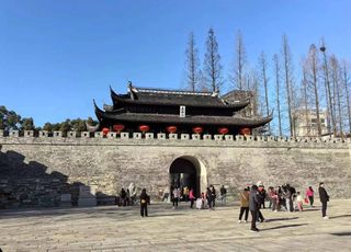 中国的“对子城”：“马面结构”