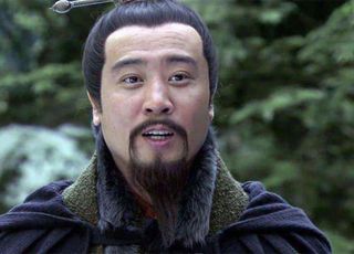 论刘备是英雄还是枭雄：怒鞭督邮
