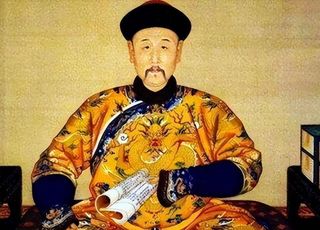 为什么康熙能成为与秦始皇、汉武帝、唐太宗齐名的“千古一帝”？（一）