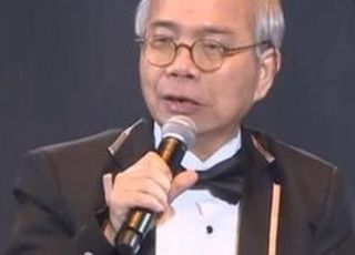“词圣”卢国沾离世：《天蚕变》背后的故事