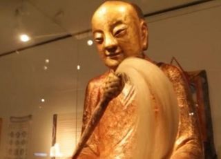 流落国外的“肉身佛像”：章公祖师