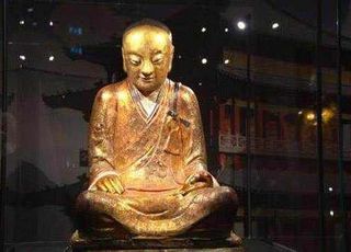 流落国外的“肉身佛像”：普照禅师