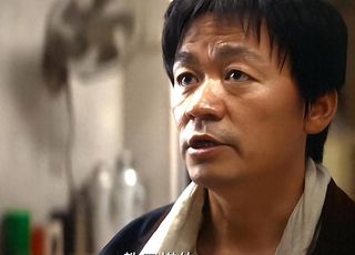 《棋士》开播热议：王宝强表演与角色的适配