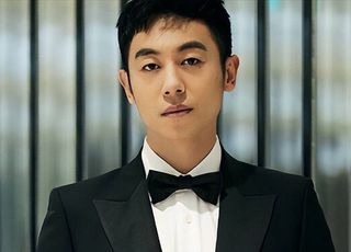 朱亚文的演艺魅力2qwsaz