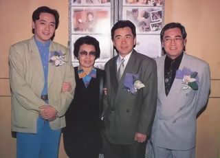 尔光与红薇：尔冬升的到来