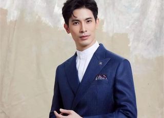 泰剧男主角优雅绅士 Son