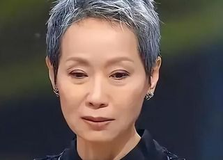 叶童眼睛上的疤深入探寻：从何而来