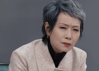  “国民级演员” 叶童：惊现！眼睛上的疤