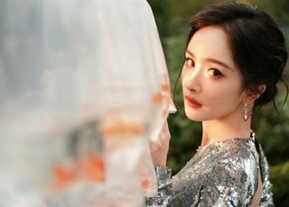 杨幂：灵动俏皮之美