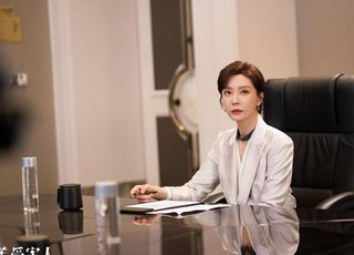  《不完美受害人》对职场性骚扰问题的深刻反思