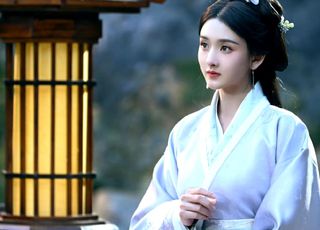 《折腰》服化道：中式审美天花板