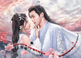 2025 开年爆款《千朵桃花一世开》