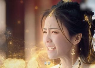 白梦妍《长月烬明》：仙侠虐恋引热议