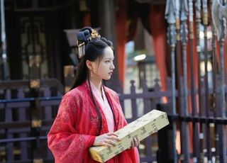 黄灿灿缘起：那张出圈的樱花美照
