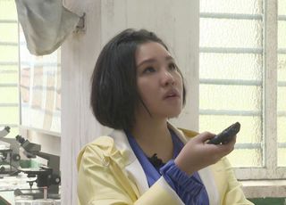 谢依霖进军影视：《小时代》开启演艺新篇