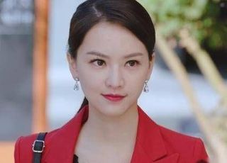 黄灿灿生活态度：如樱花般积极向阳