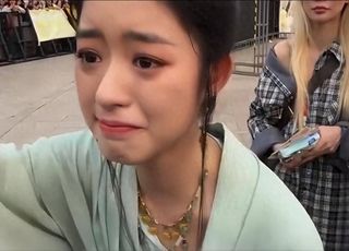 黄杨钿甜事件耳环揭秘：竟是仿品引热议