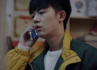 李明德酒后砸车事件：背后的思考