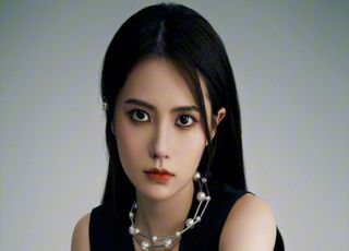 姜珮瑶：崭露头角的演艺圈新星