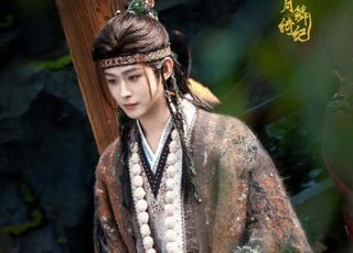 《月鳞绮纪》电视剧官宣：双女主存在质疑